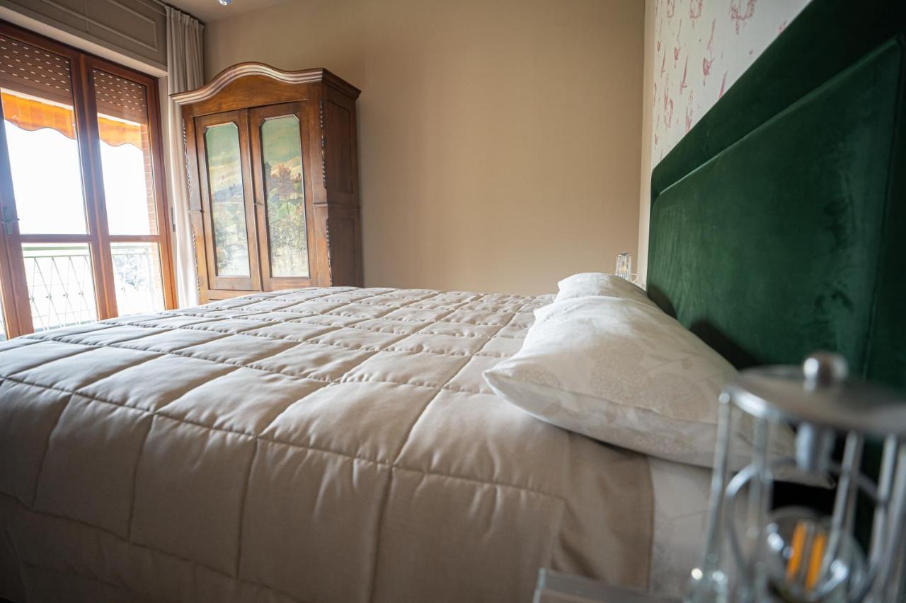 Cisterna dʼAstiCa'Du Lin - Jacuzzi住宿加早餐旅馆 外观 照片